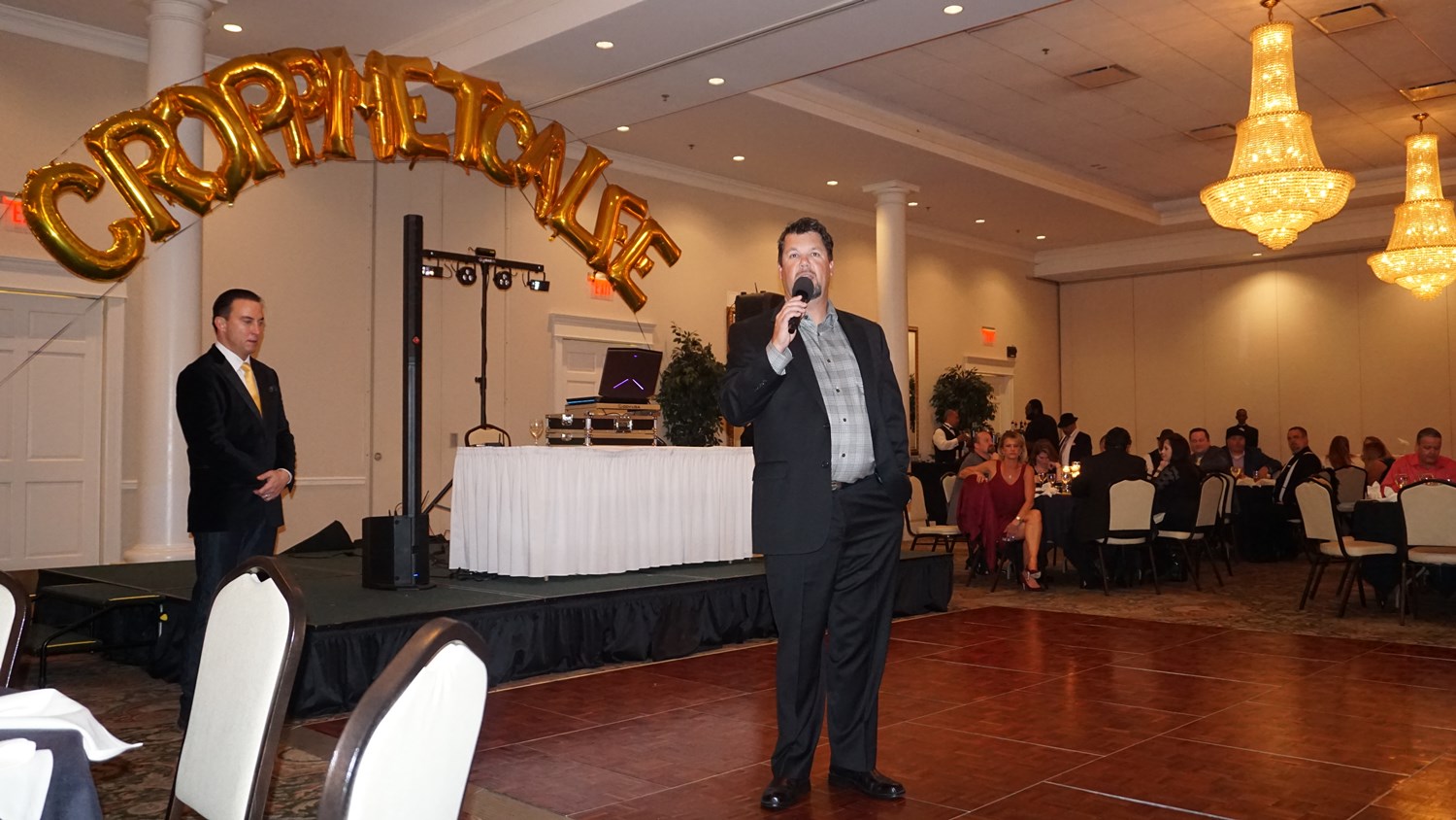 CroppMetcalfe employee speaking at the annual Gala at Waterford Reception in 2017. 